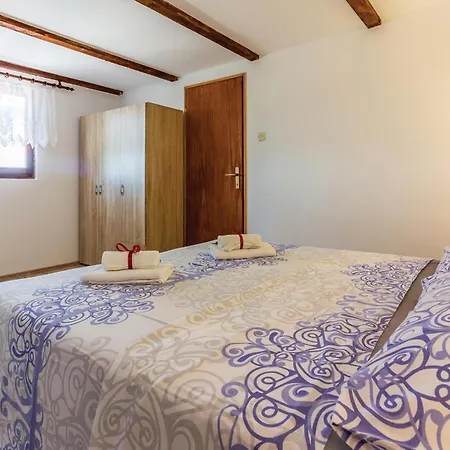 Two-bedroom In Vodnjan