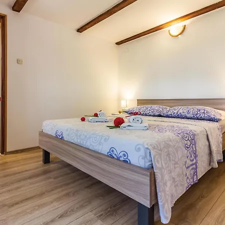 Two-bedroom In Vodnjan