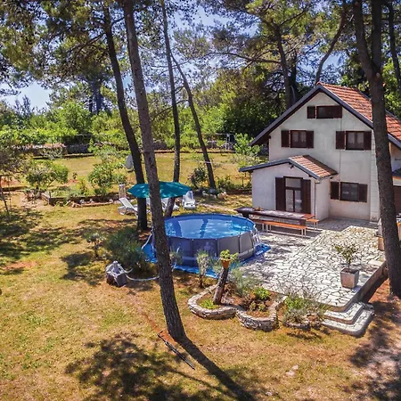 Beautiful In With Wifi Holiday home
